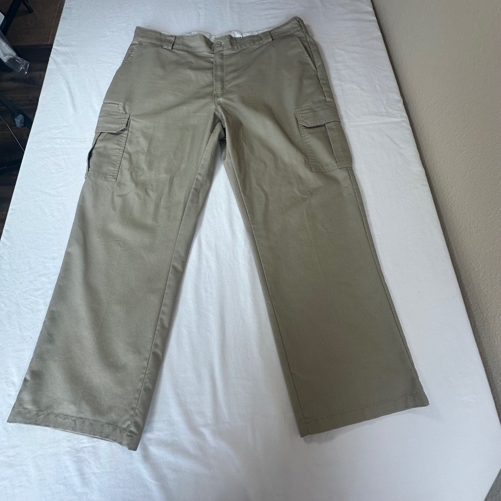 Dickies Flex Relaxed Straight Work Cargo Pocket Pants Khaki‎ Men's Size 42x32